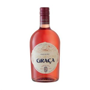 Graca Rose 750ml: Bright and lively with flashes of salmon pink. Inviting aromas of raspberries, nectarines and a hint of citrus. Fresh and fruity with strawberry and melon flavours, balanced by a crisp acidity, and lingering long on the aftertaste. Features Size 1 x 750 ml Product/Packaging Information Shipping Weight 0.75 kg Shipping Dimensions 95mm(L) x 95mm(W) x 225mm(H)